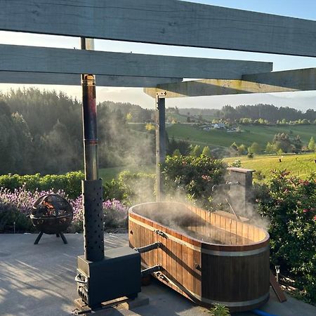 Appartamento The Shed With A View Mahana Esterno foto