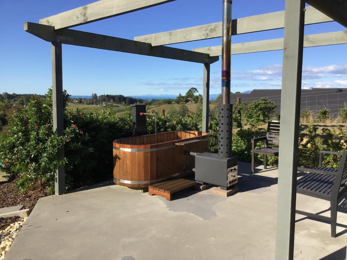 Appartamento The Shed With A View Mahana Esterno foto
