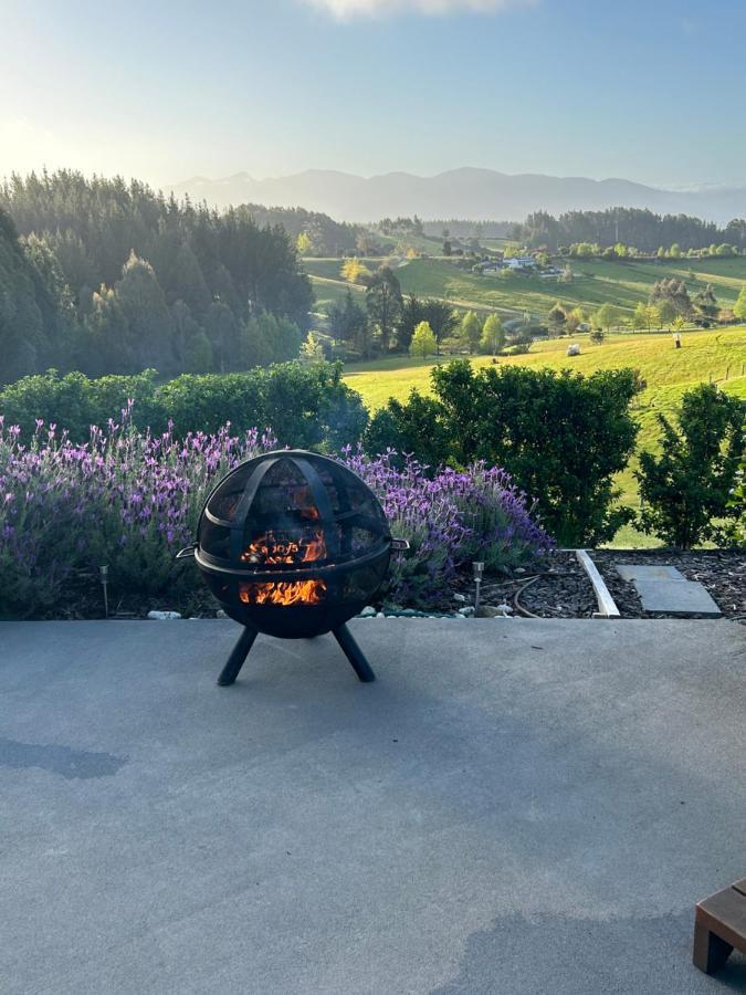 Appartamento The Shed With A View Mahana Esterno foto