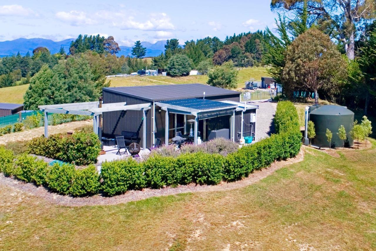 Appartamento The Shed With A View Mahana Esterno foto
